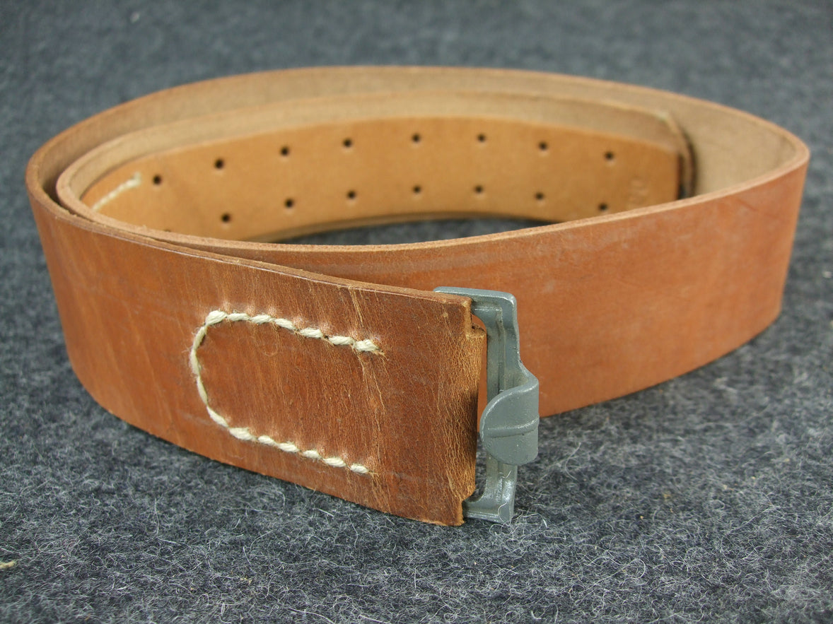 WWII Finnish EM Soldier M22 Leather Belt Reproduction – Hikishop display picture 1