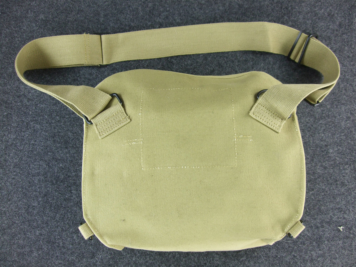 WWII US Army Lightweight Gas Mask Bag – Hikishop WWII US Army Lightweight Gas Mask Bag – Hikishop