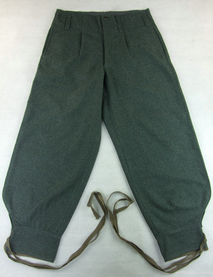 マルコ Omari — Double Pleat Trousers